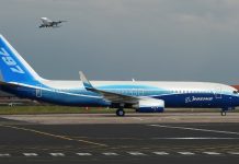 Enfrenta Boeing un dilema con el hipotético 797