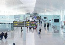 El aeropuerto de Barcelona – El Prat reabre sus pistas tras cerrarlas por la lluvia