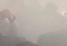 Evacúan un avión de British Airways lleno de humo en el aeropuerto de Valencia