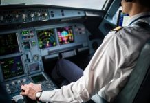 Arrestan a piloto de Delta por presuntamente estar ebrio antes de un vuelo