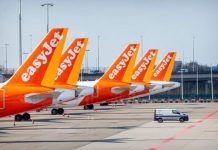 Easyjet capta 2.300 millones de liquidez y ahorra 1.150 mediante un pacto con Airbus