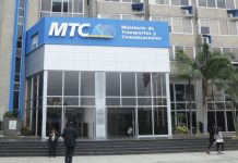 Perú: MTC evalua la creación de una aerolínea de bandera