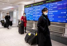 China cancela más de mil vuelos en Pekín por el rebrote del coronavirus