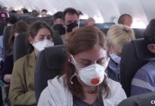 Estados Unidos: más de 700 pasajeros están prohibidos de volar por no usar mascarilla
