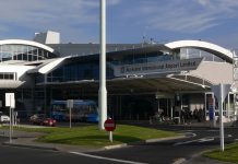 Nueva Zelanda restringe vuelos durante todo el 2021