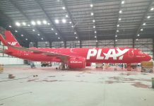 Play presenta sus colores y primera aeronave