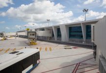 Cae en 5.1% el tráfico de ASUR