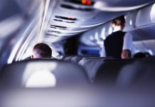 FAA propone multas por consumo excesivo de alcohol