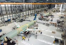 Airbus supera a Boeing con 611 entregas de aviones en 2021.