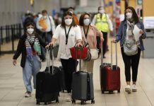 Migraciones reinició la impresión de pasaportes en el aeropuerto Jorge Chávez tras fallo en el sistema