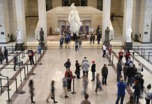 Pasaje aéreo rebasa nivel prepandemia y rompe récord en marzo