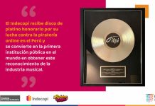 El Indecopi recibe disco de platino honorario por trabajo realizado en la lucha contra la piratería online en el Perú