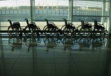 Es ley contar con instalaciones para personas discapacitadas