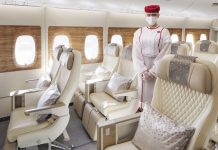 Emirates empieza a operar sus A380 con turista premium