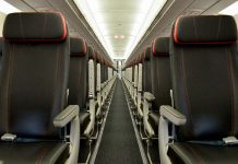 Un tribunal de EE.UU. examina la falta de normas sobre el tamaño de los asientos en aviones