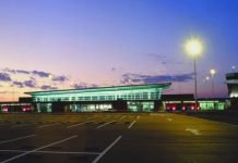 Tras años de reclamos, bomberos del Aeropuerto tienen un nuevo espacio