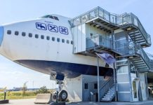 Así luce un Boeing 747 reconvertido en hotel