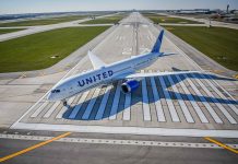 United Airlines cancela vuelos en verano por falta de controladores aéreos en Estados Unidos