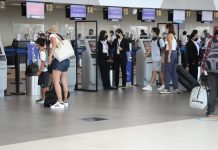Congreso: proponen que pasajeros puedan transferir boletos hasta 24 horas antes del vuelo