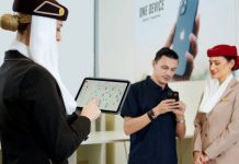 Emirates despliega 20.000 productos Apple entre sus tripulantes de cabina para transformar el servicio a bordo
