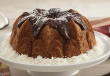 Bizcocho de Coco y Ganache de Capuccino