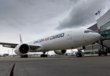 CMA CGM lanza su primer servicio de carga aérea transpacífico con aviones Boeing 777F