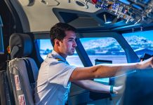 Insta OACI a reconsiderar estatutos sobre límite de edad para pilotos