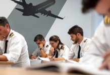 Firma CPAM con Aire escuela de Vuelo convenio para estudiantes