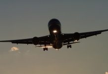 FAA reducirá la llegada de aviones en el Aeropuerto Reagan para mejorar la seguridad tras el accidente