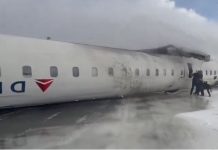 Accidente en Toronto deja aeronave volcada y múltiples heridos