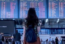 Huelga de controladores aéreos en Francia afecta a miles de viajeros