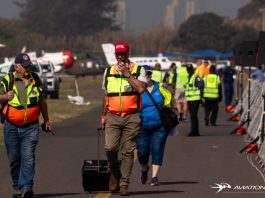 Accidente en airshow en Durban: maniobra extrema, segundos críticos y la muerte de un piloto veterano