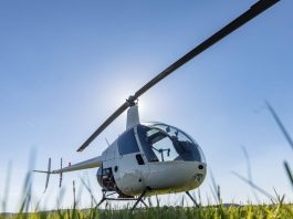 Helicóptero Robinson R44 y el incidente del pingüino en Sudáfrica: cuando un error mínimo expone una falla sistémica