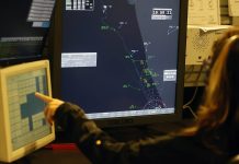 Colapso silencioso en los aeropuertos: saturación operativa, control aéreo al límite y una infraestructura que no alcanza