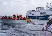 Los vuelos humanitarios en la crisis del Mediterráneo: rescates masivos de migrantes en el mar más vigilado del mundo